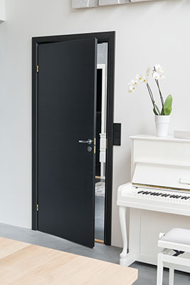 Дверь усиленная шпонированная SWEDOOR by Jeld-Wen Steady 411 фотография