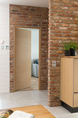 Дверь усиленная шпонированная SWEDOOR by Jeld-Wen Steady 411 фотография