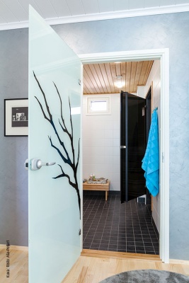 Дверь для сауны SWEDOOR by Jeld-Wen Savu фотография