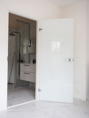 Дверь SWEDOOR by Jeld-Wen модель Spa Lumi+ фотография